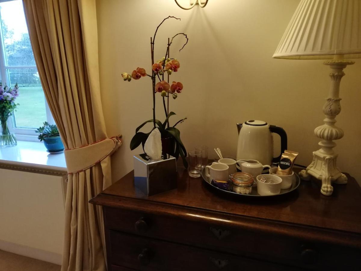 Rusling House Bed and Breakfast Butcombe Eksteriør billede