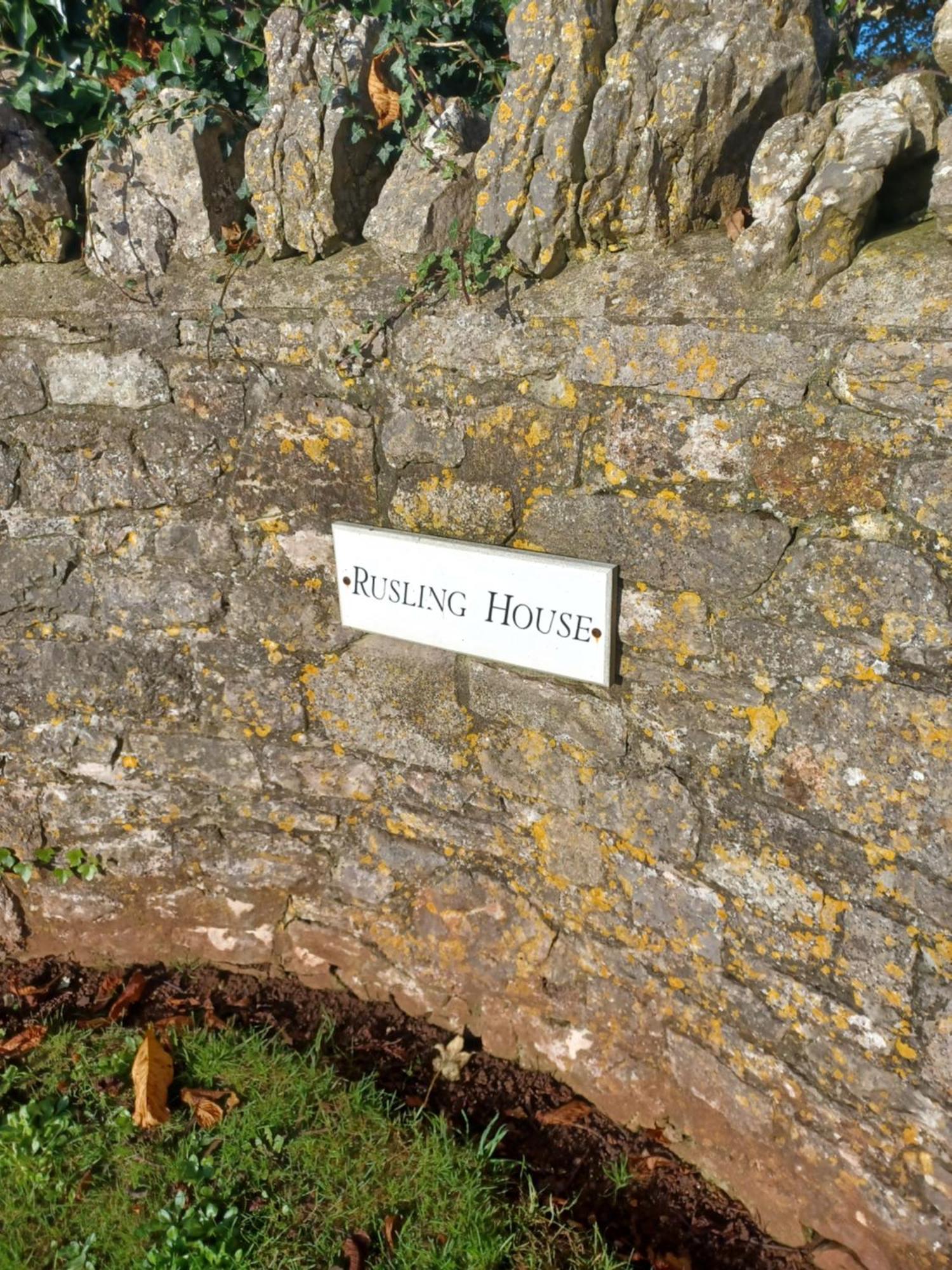 Rusling House Bed and Breakfast Butcombe Eksteriør billede